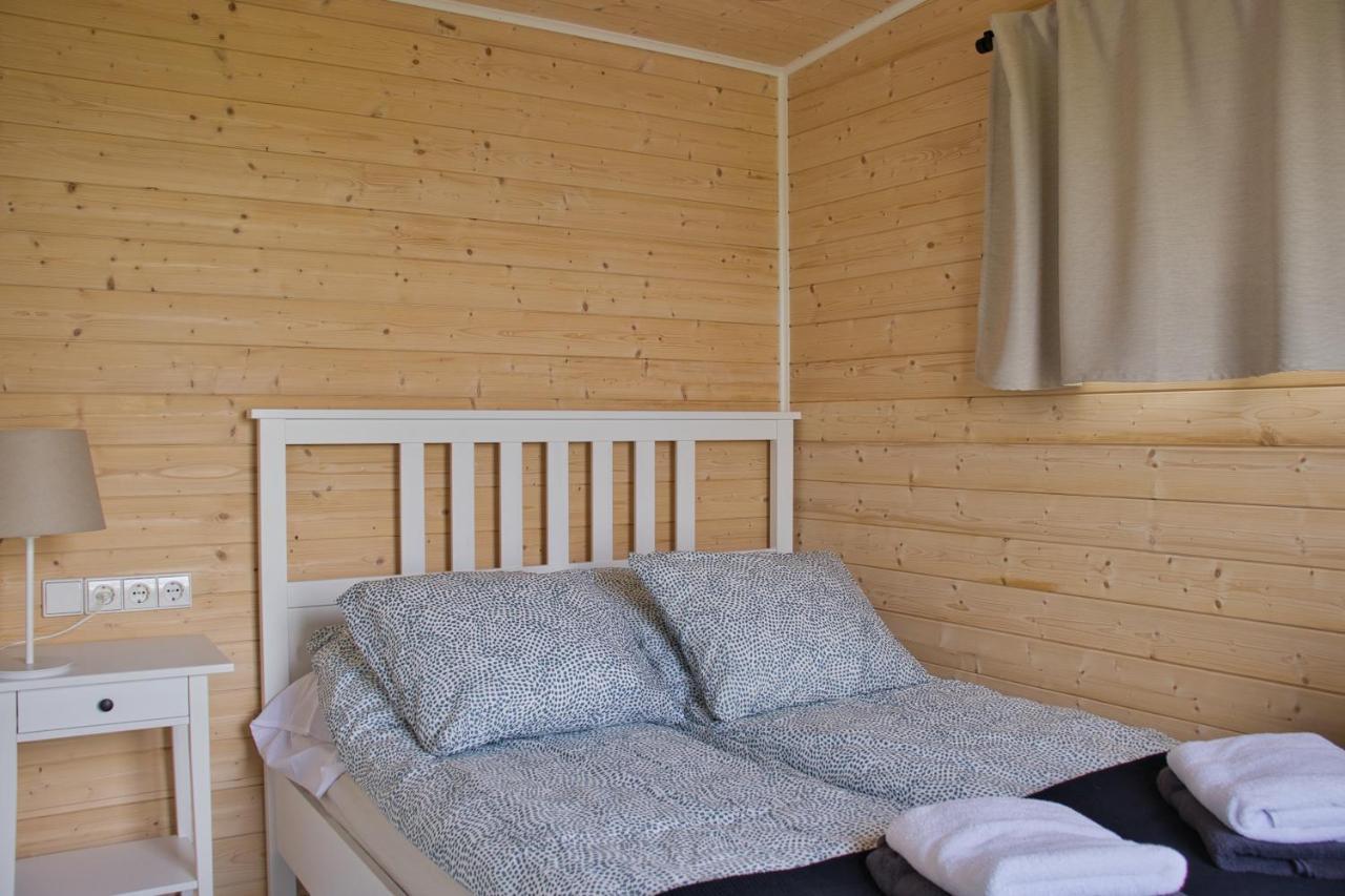 Holmasel Riverside Cabin 2 Arabaer Buitenkant foto